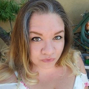 Meet your Posher, Sabrina